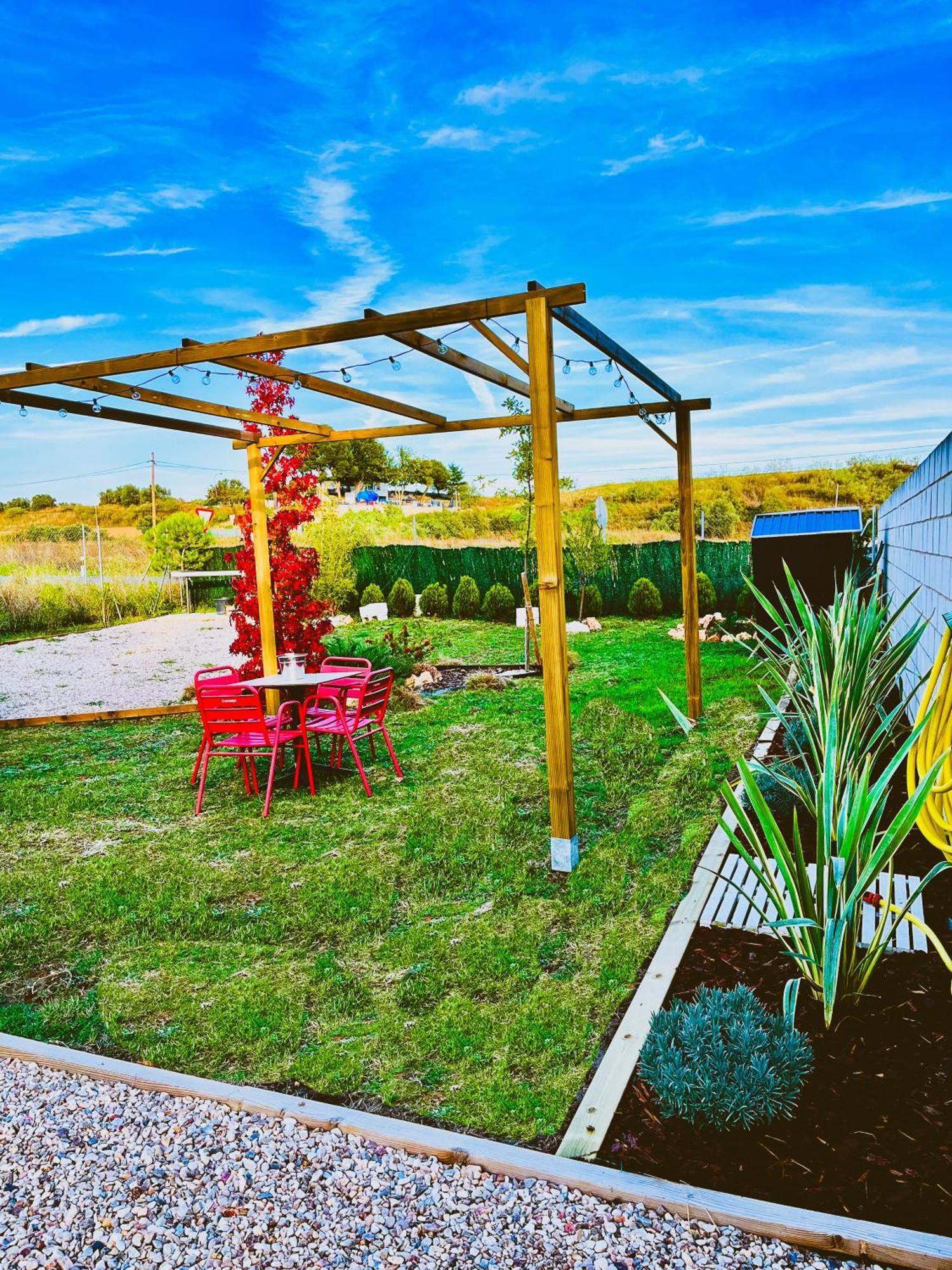 Eco Alojamiento La Cartuja De Talamanca Talamanca de Jarama Екстериор снимка
